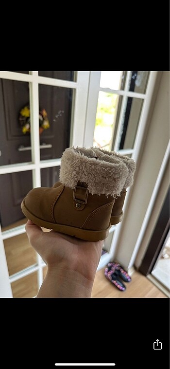 LC Waikiki Kız çocuk bot