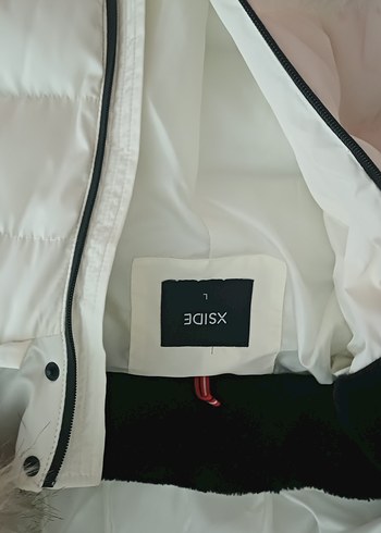 Kürk Detaylı Beyaz Kadın Kışlık Mont - Görsel 4