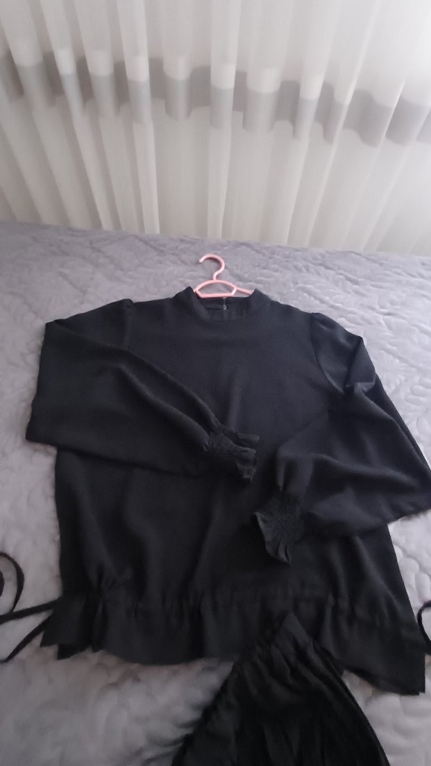 Siyah Yüksek Yakalı Uzun Kollu Bluz takım - Görsel 5