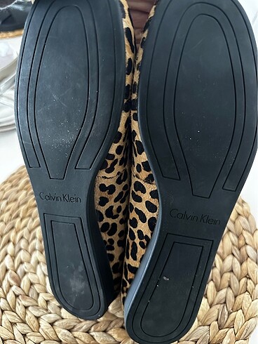 39 Beden Calvin Klein Leopar babet