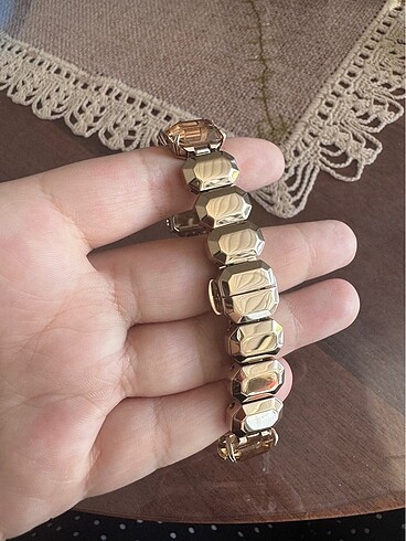 Beden Swarovski sekizgen kesim saat