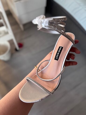 Nine West Nine west gümüş taşlı topuklu ayakkabı