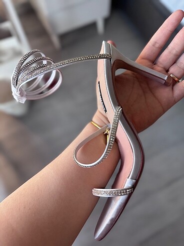 37 Beden Nine west gümüş taşlı topuklu ayakkabı