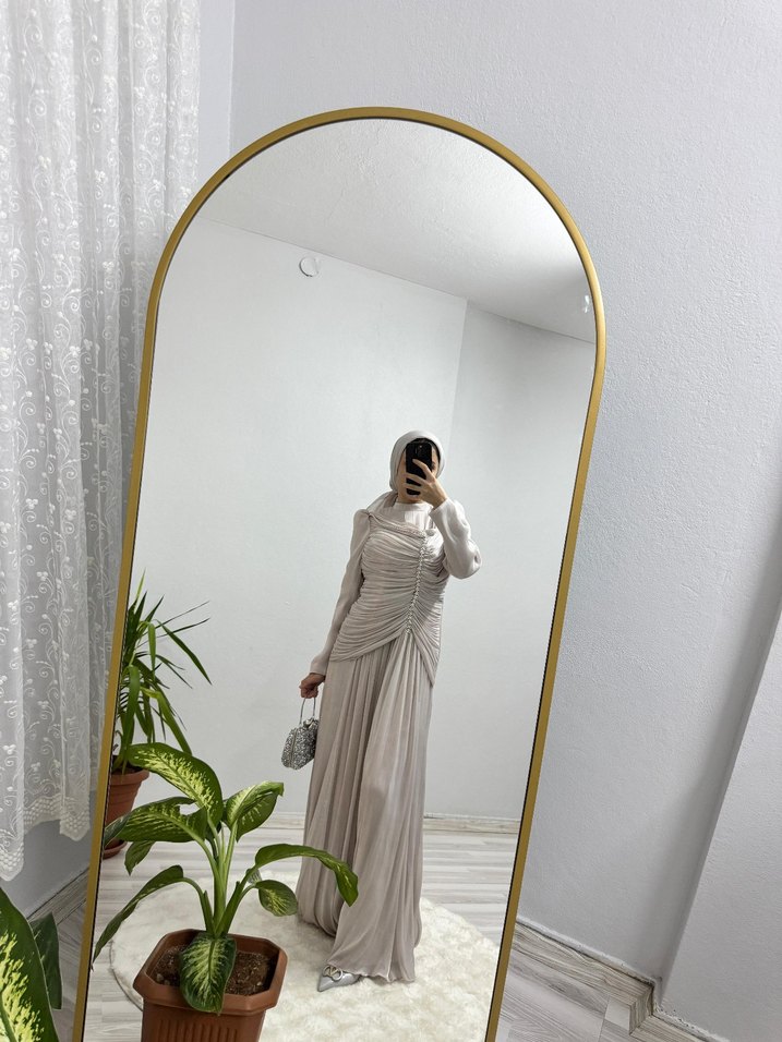 Beyaz Uzun Drapeli Abiye Elbise - Görsel 2