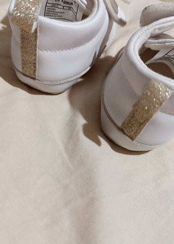 Kız Bebek Beyaz İlk Adım Ayakkabısı - Görsel 3