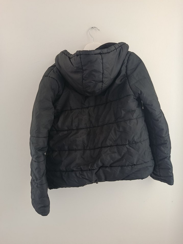 Siyah Kapüşonlu Fermuarlı Mont - Görsel 2