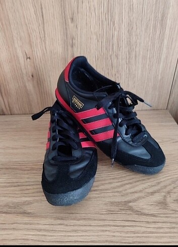Adidas ayakkabı