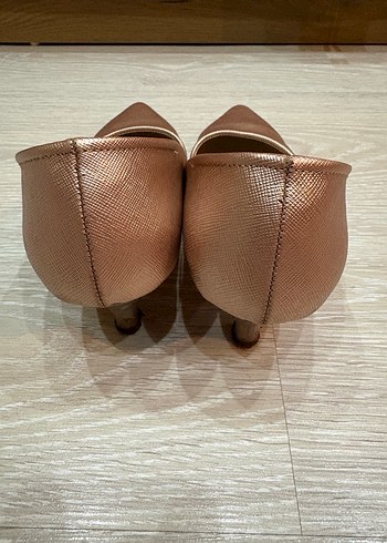 Bej Parlak Stiletto Kadın Ayakkabı - Görsel 3