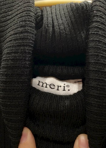 Siyah Uzun Kollu Püsküllü Uzun Elbise - Görsel 4