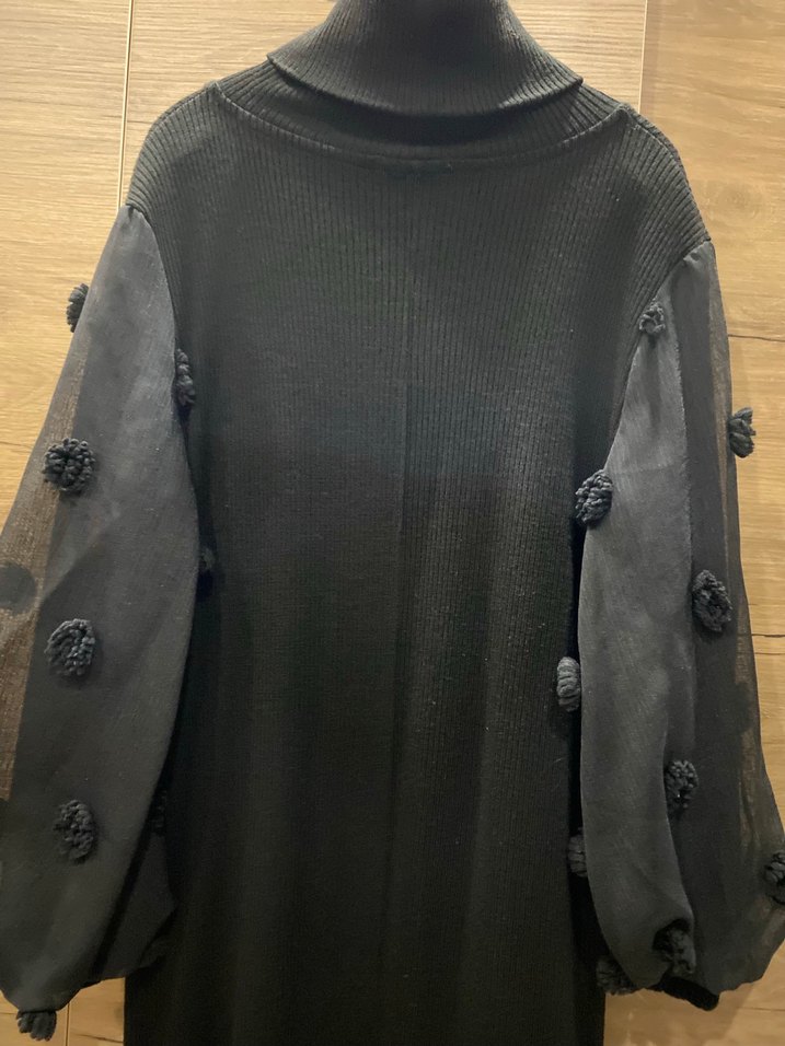 Siyah Uzun Kollu Püsküllü Uzun Elbise - Görsel 2