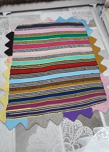 Diğer El örmesi kilim