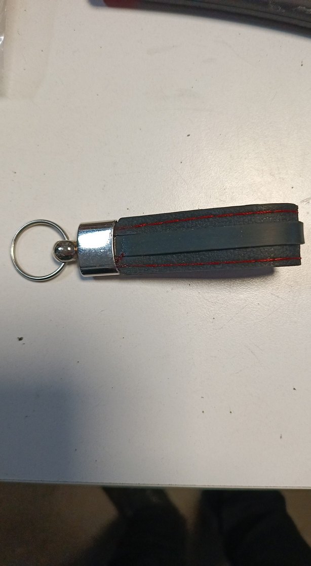 Gri Rock Punk Erkek Anahtarlık - Görsel 2