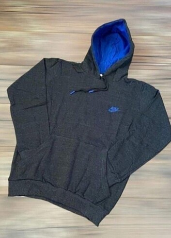 Kapüşonlu sweatshirt