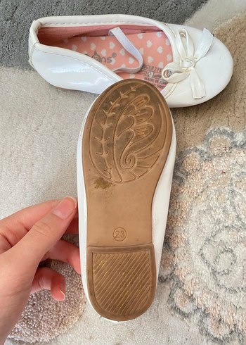 Kız Çocuk Beyaz Fiyonk Detaylı Babet - Görsel 2