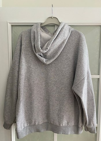 Gri Kapüşonlu Kadın Sweatshirt - Görsel 2