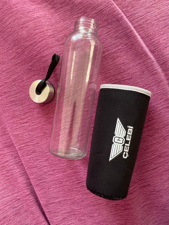 Siyah Kılıflı Cam Su Şişesi - Görsel 2