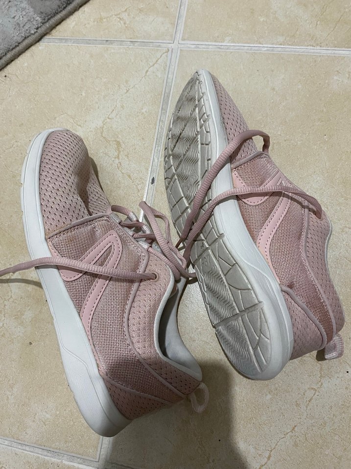 Pembe Bağcıklı Kadın Spor Ayakkabı - Görsel 2