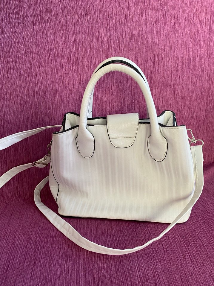 Beyaz Deri Kadın Çanta - Görsel 2