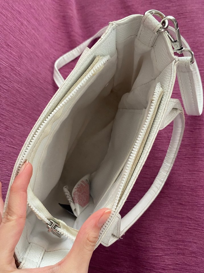 Beyaz Deri Fermuarlı Kadın Çanta - Görsel 5