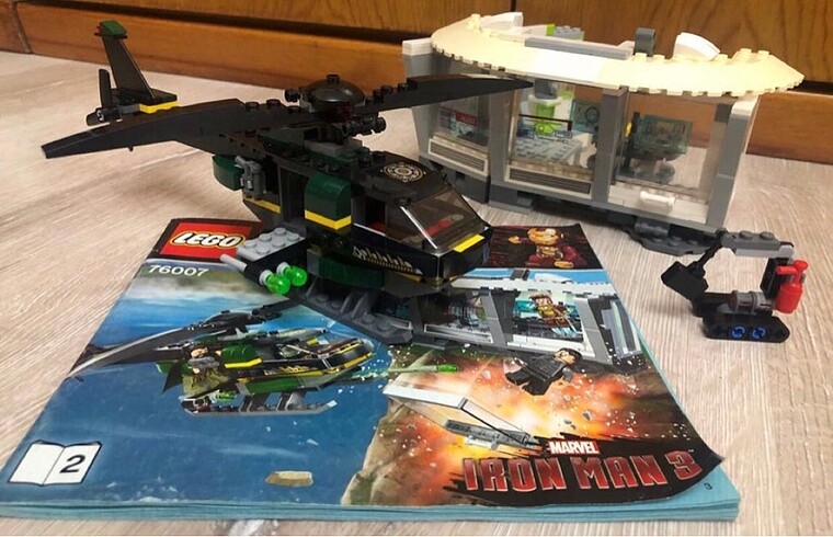 Lego 76007 ironman malibu mansion attack