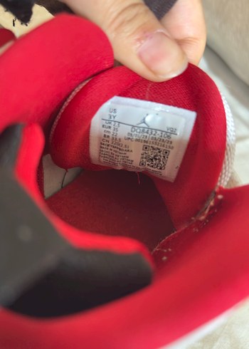 Beyaz Siyah Tokalı Basketbol Ayakkabısı - Görsel 4