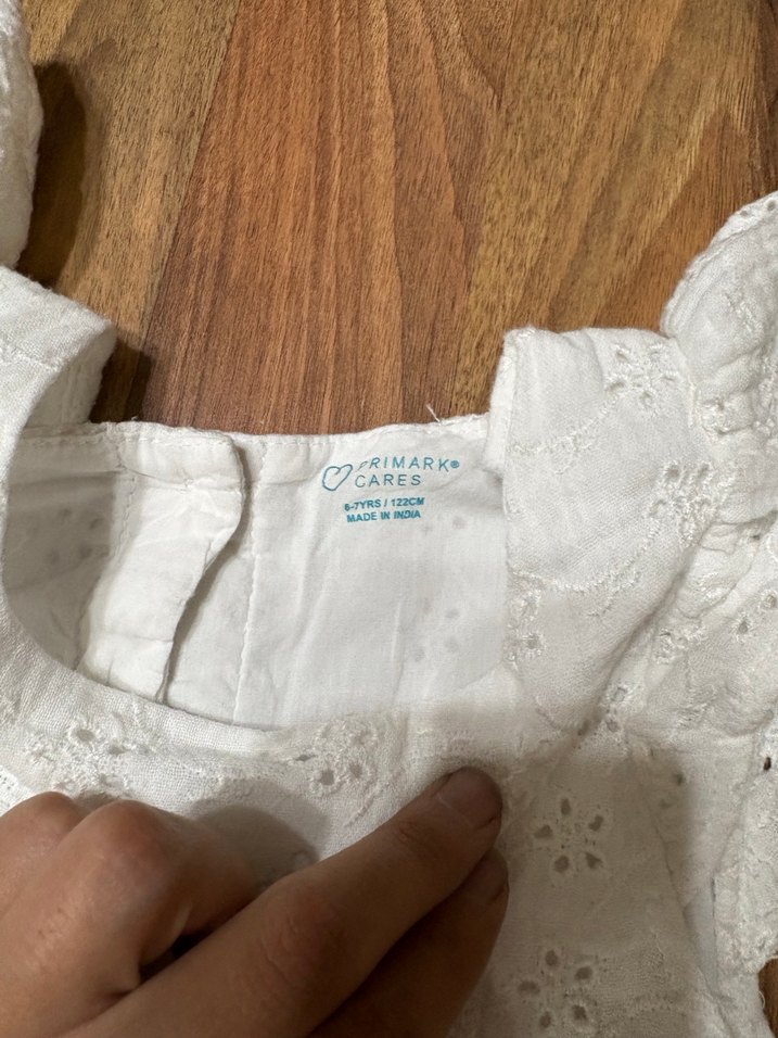 Kız Çocuk Beyaz Pamuklu Fırfırlı Elbise - Görsel 4