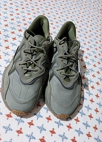 Adidas Ozweego