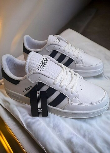 Breaknet Adidas Rahat ve Hafif Ürün 
