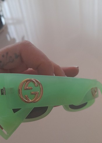 Yeşil Pastel Güneş Gözlüğü - Görsel 2