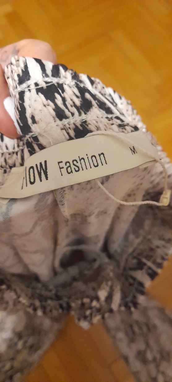 Yılan Desenli saten Kadın Pantolon - Görsel 2