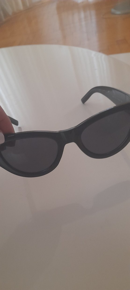 ysl güneş gözlüğü - Görsel 2