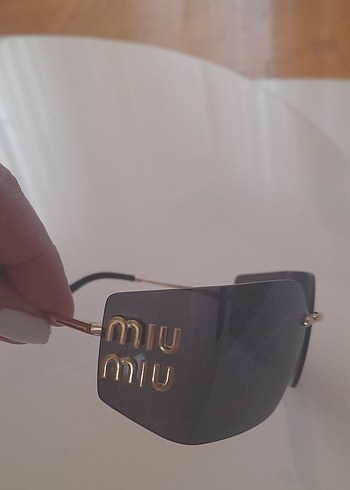 Miu Miu güneş Gözlüğü - Görsel 3