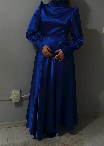 Kadın Mavi Uzun Kollu Saten Abiye Elbise - Görsel 2