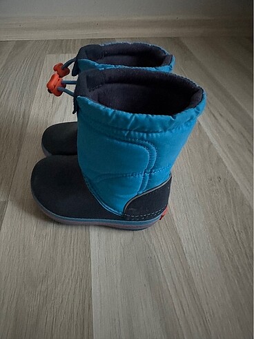 Crocs Crocs marka bot