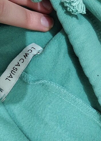 m Beden turkuaz Renk LC WAİKİKİ SWEATSHİRT