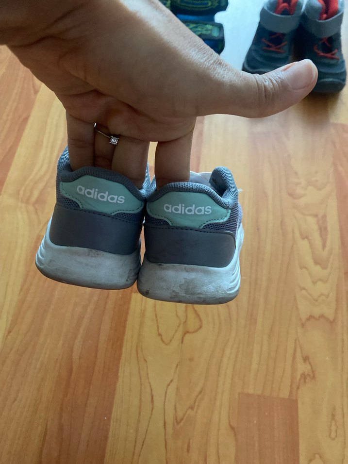 Adidas bir sezon kullanıldı orijinal - Görsel 3