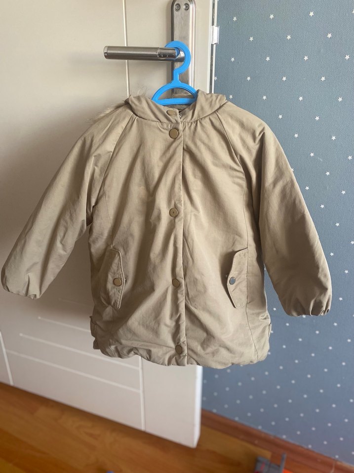 Erkek veya kız Çocuk Bej Tüylü Yaka Mont - Görsel 2