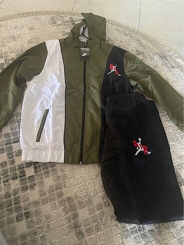 Nike Nıke jorden modeli etiketli