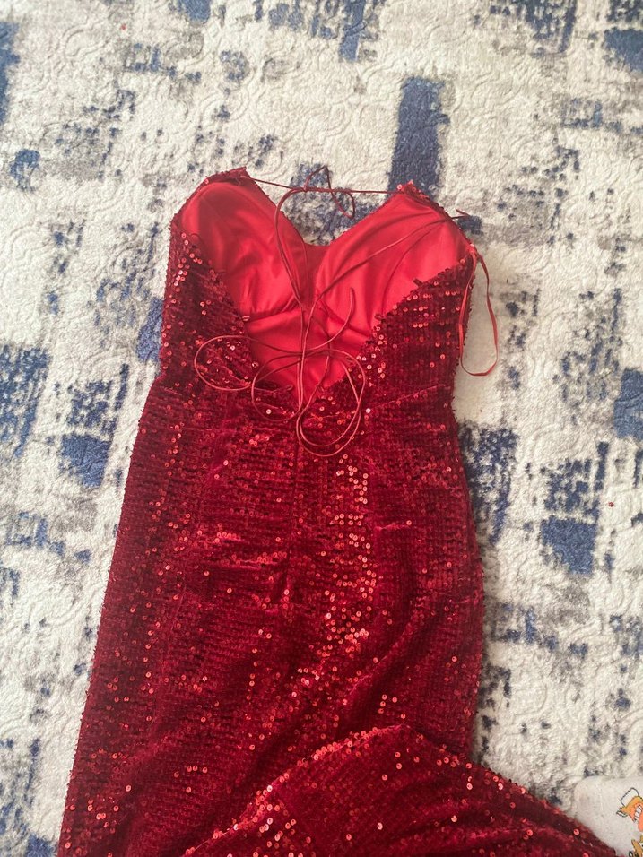 Parlak Bordo Uzun Straplez Kadın Abiye - Görsel 5