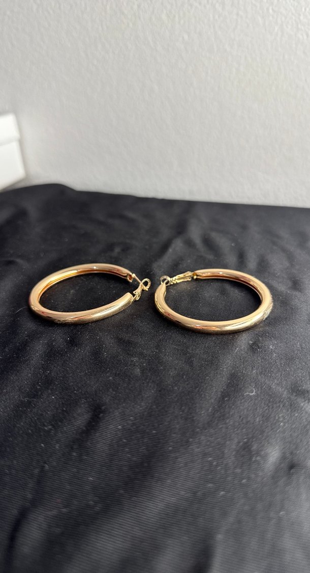 Altın Renkli Midi Boy Klasik Halka Küpe - Görsel 2