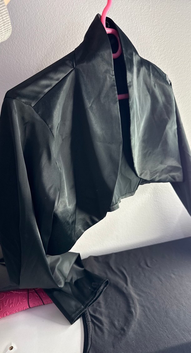 Kızlar için Siyah Drapeli Goth Bolero - Görsel 2