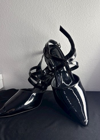 Kadın Siyah Rugan Stiletto Topuklu Ayakkabı - Görsel 2