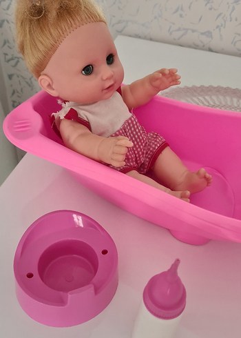  Beden küvetli ve diğer parçalarıyla bebek set