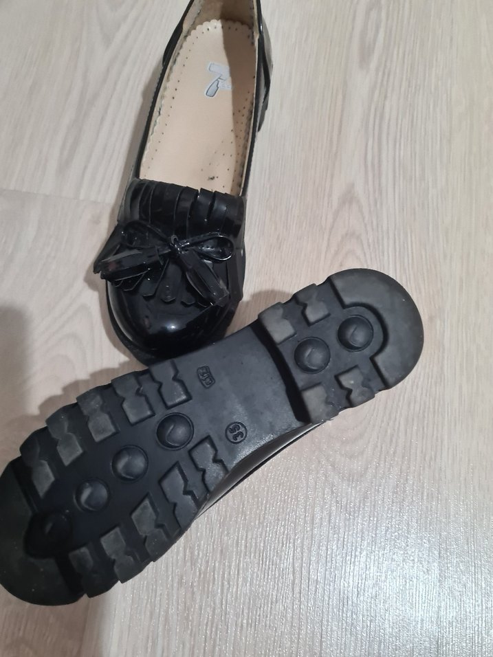 Kız Çocuk Siyah Tokalı Loafer Ayakkabı - Görsel 4