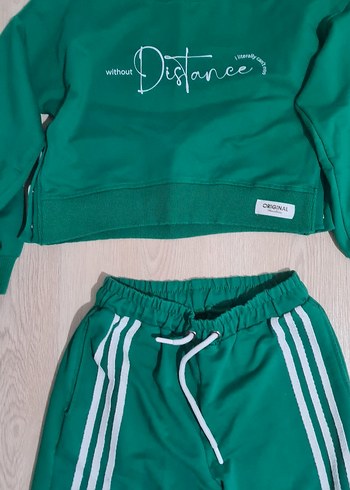 Kızlar için Gevşek Kesim Yeşil Eşofman Takımı ı 1 defa giyildi - Görsel 2