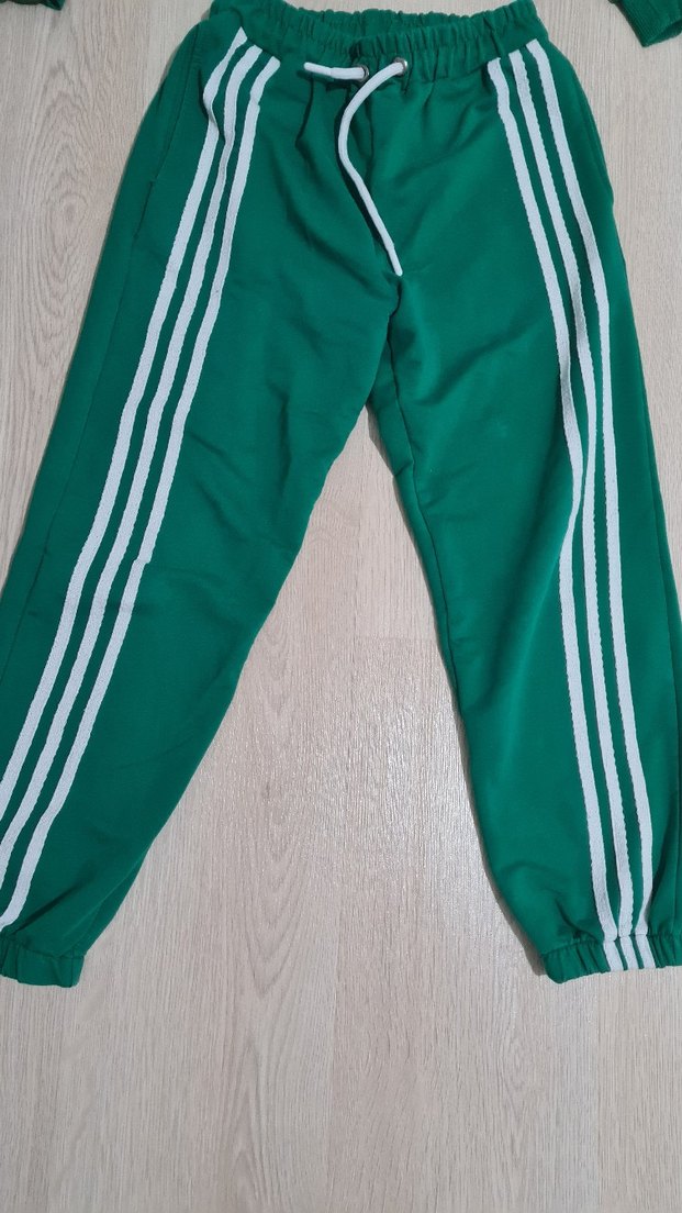 Kızlar için Gevşek Kesim Yeşil Eşofman Takımı ı 1 defa giyildi - Görsel 5