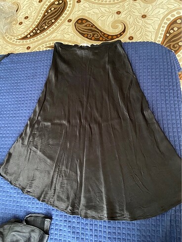 Zara saten etek