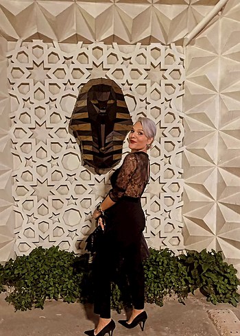 Dantel Detaylı Siyah Gotik Uzun Tulum - Görsel 3