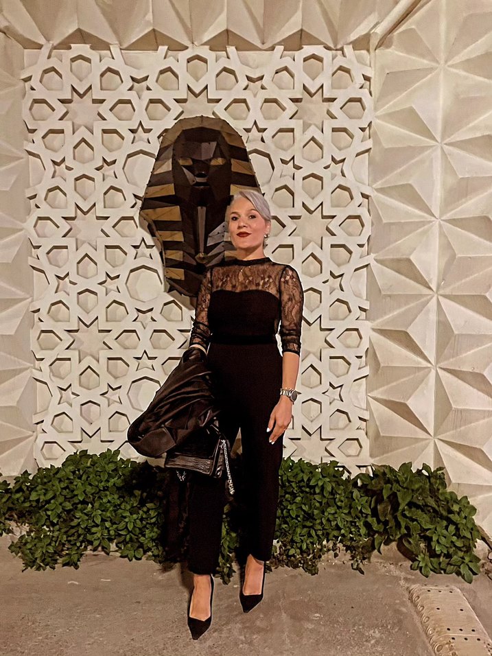 Dantel Detaylı Siyah Gotik Uzun Tulum - Görsel 2