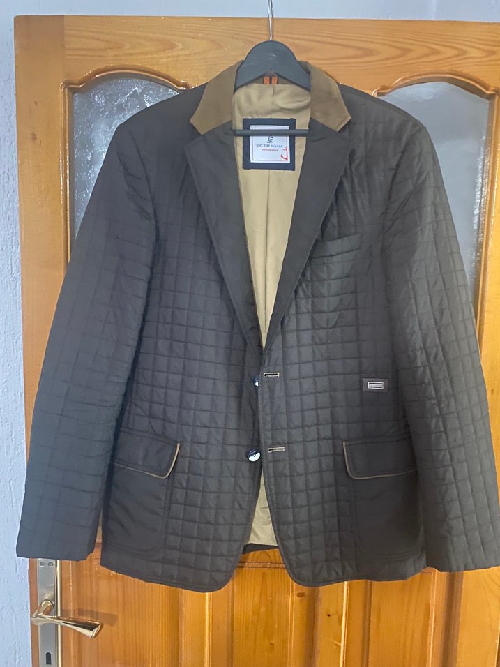 Kahverengi Düğmeli Erkek Ceket - Görsel 2